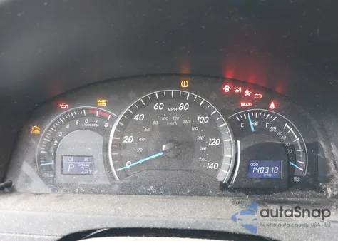 2015 Toyota Camry Le z USA, uszkodzony, nr VIN 4T1BF1FK4FU907451